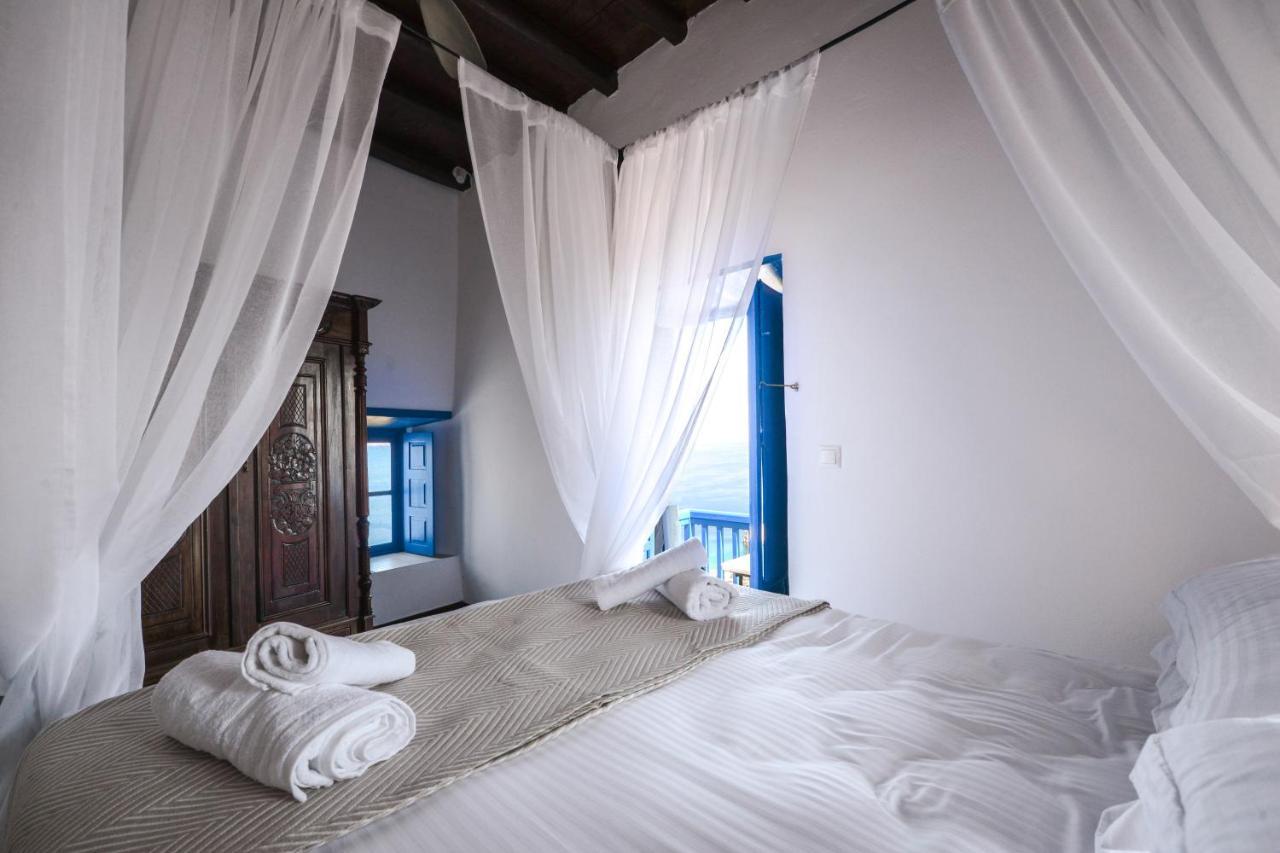 פלאקה Castrum Traditional Sunset Suites מראה חיצוני תמונה
